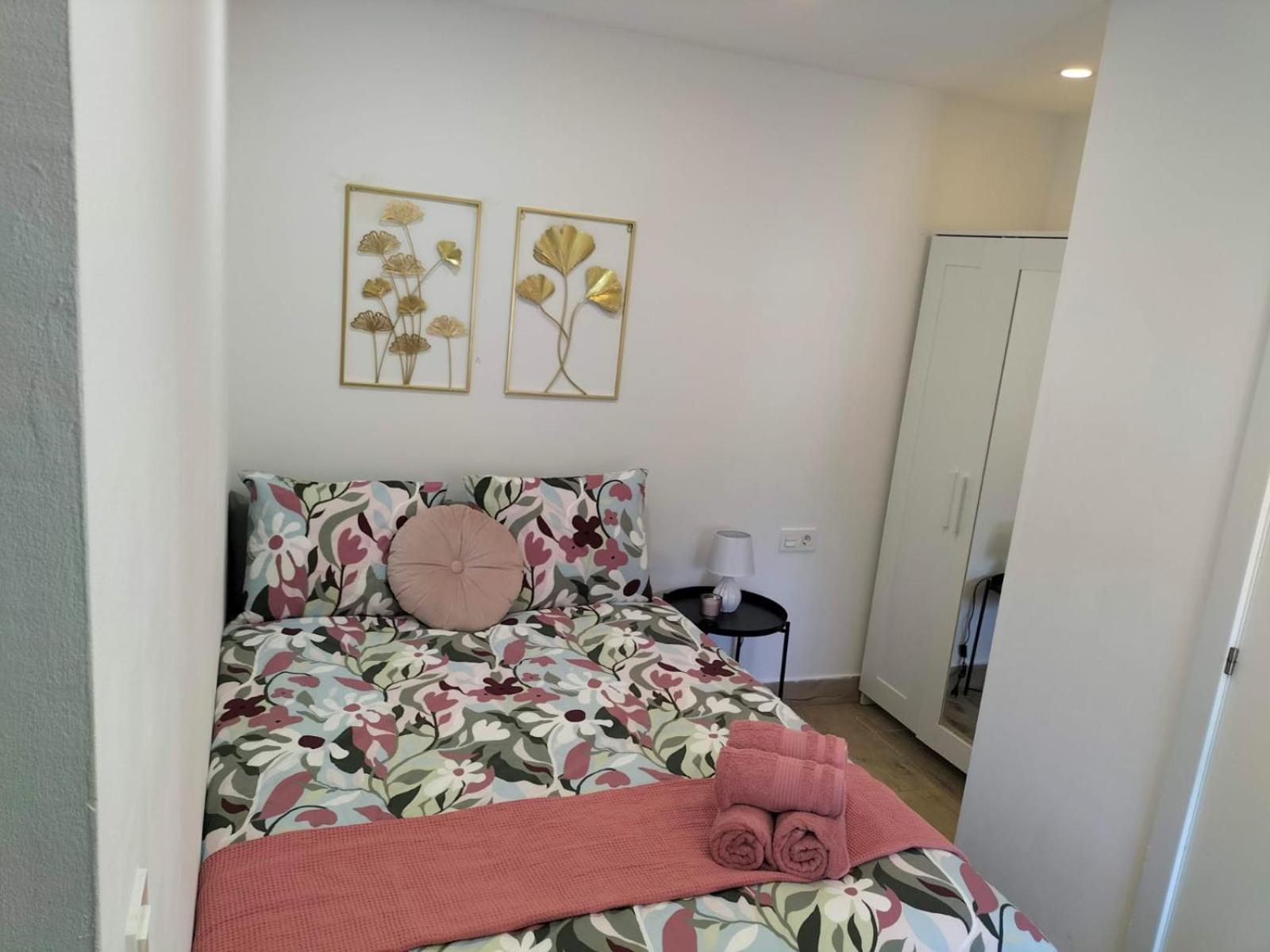 5 A 10 Min De La Estacion De Bus Y Tren Maria Zambrano Apartment Málaga